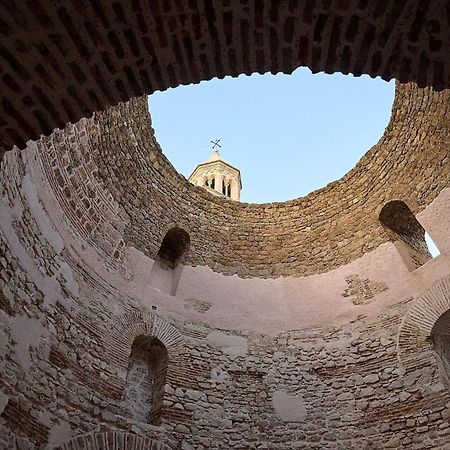 Studio Seven Minute Walk To Old Town Split Exterior foto